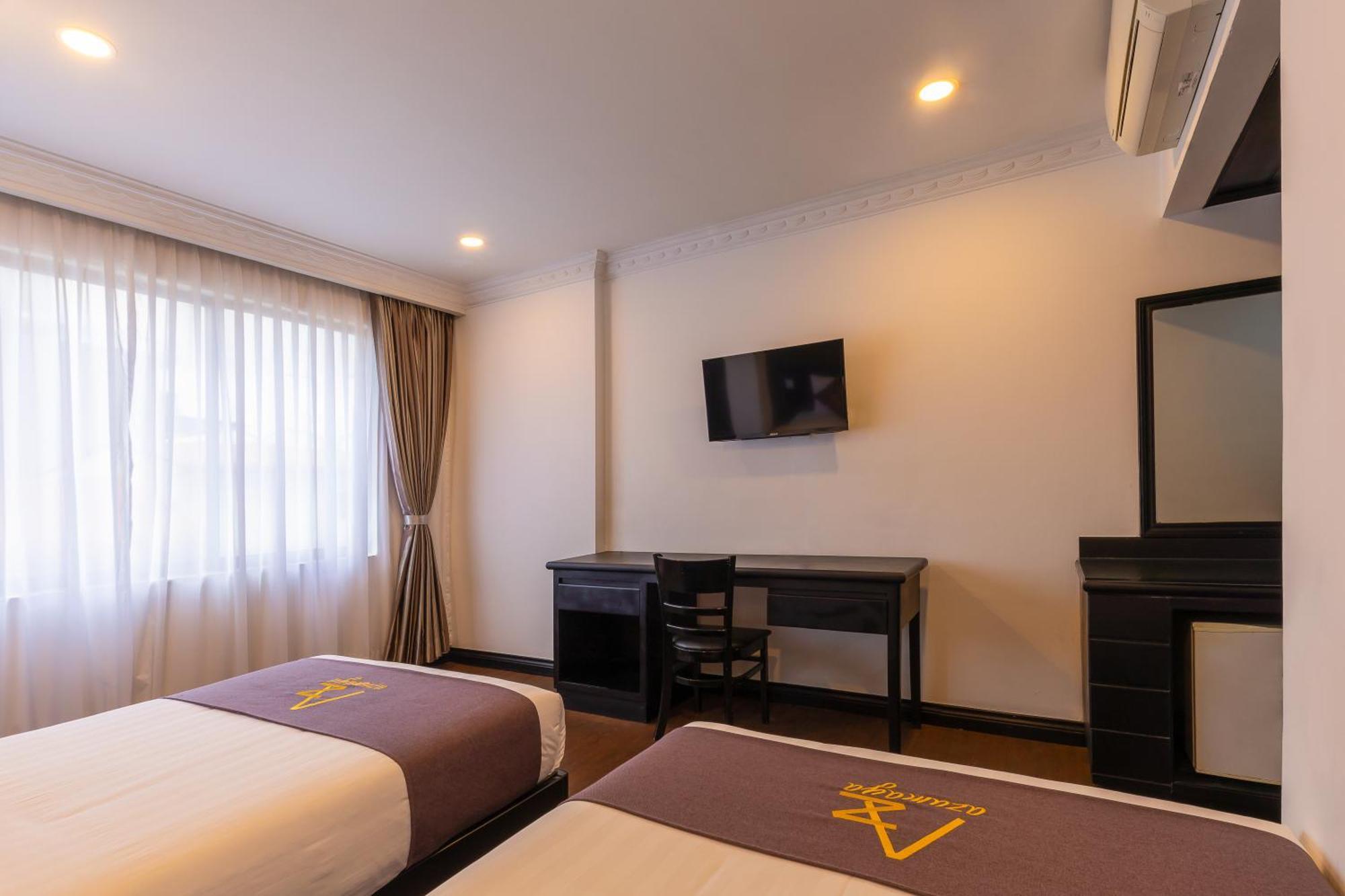 Azumaya Hotel Phnom Penh Exteriör bild